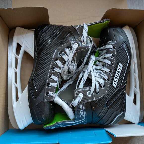 Bauer Other - Bauer Ice Hockey Skates Size 8